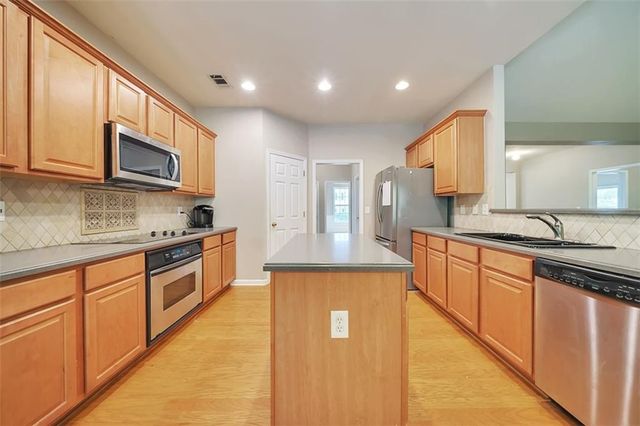 3416 Owens Landing Drive NW, Kennesaw, GA 30152