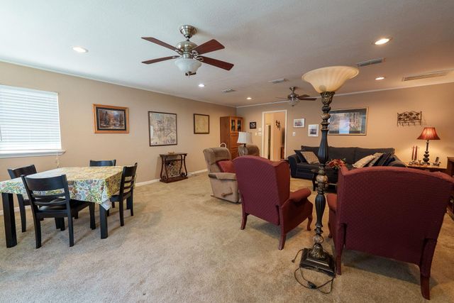 1817 Mckinley Street, Rosenberg, TX 77471