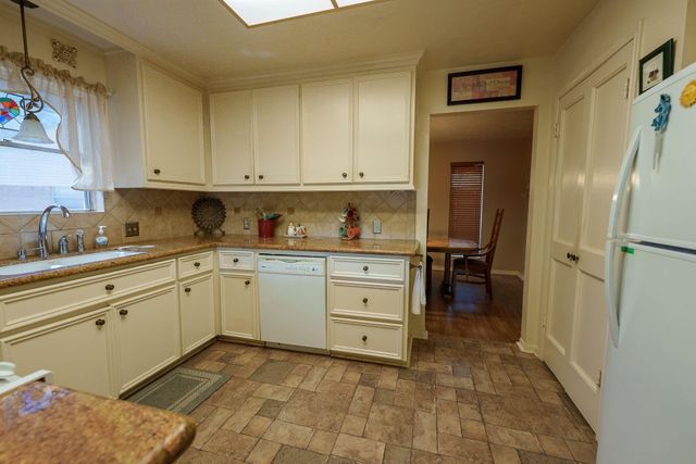 1817 Mckinley Street, Rosenberg, TX 77471