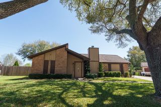 1817 Mckinley Street, Rosenberg, TX 77471