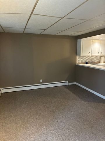 6 George Street C, Shrewsbury, MA 01545