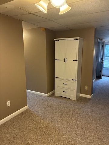 6 George Street C, Shrewsbury, MA 01545