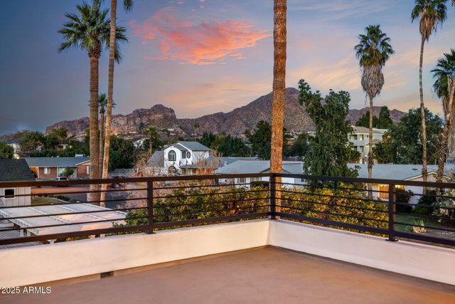 4120 N 44th Place, Phoenix, AZ 85018