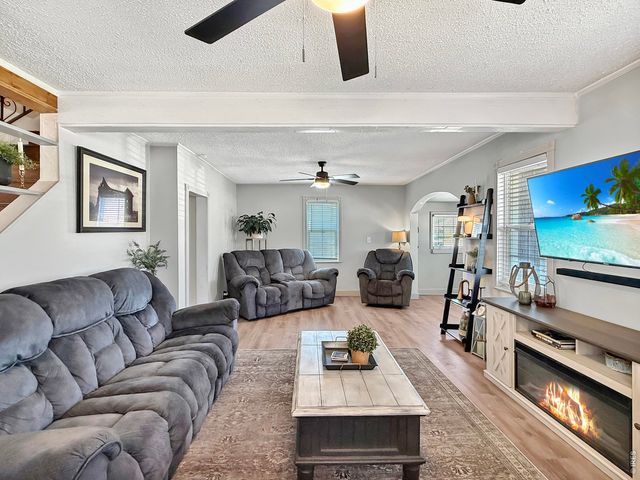 419 Taylor St, Sterling, CO 80751