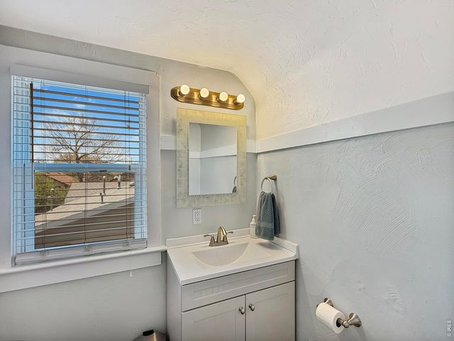 419 Taylor St, Sterling, CO 80751