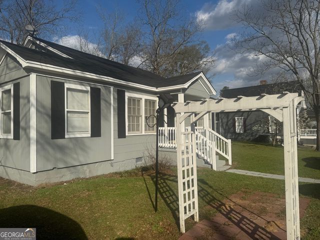 112 Carey Street, Elberton, GA 30635