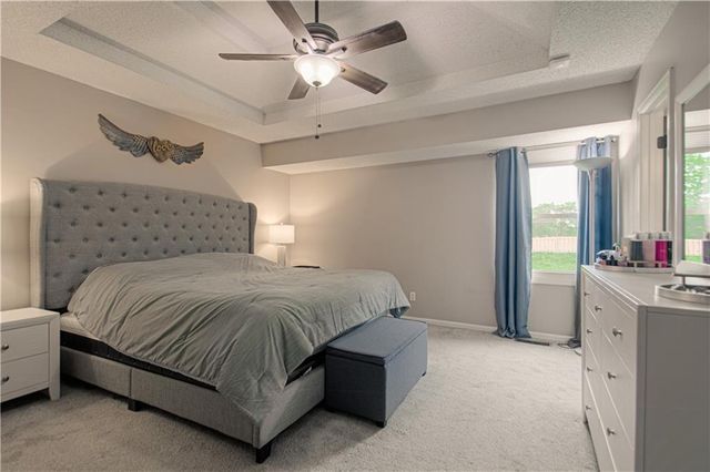 10820 N Kentucky Court, Kansas City, MO 64157
