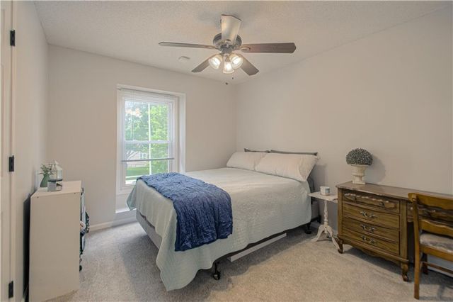 10820 N Kentucky Court, Kansas City, MO 64157