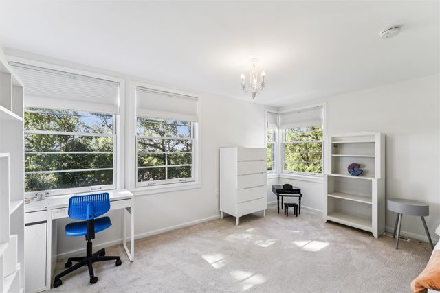 635 Foster Drive, Des Moines, IA 50312