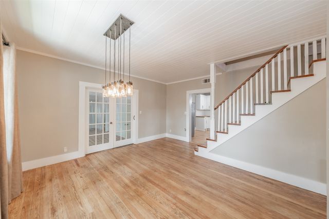 306 Davis Street, Weatherford, TX 76086