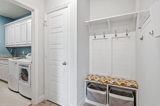 1112 Rushmore Drive, Burleson, TX 76028