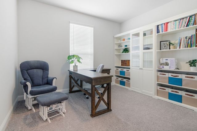 1112 Rushmore Drive, Burleson, TX 76028