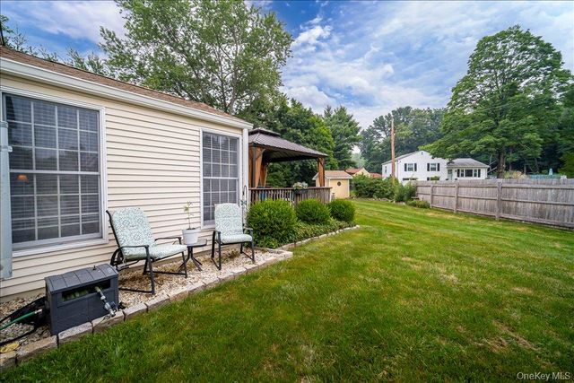 17 Brian Road, Wappingers Falls, NY 12590