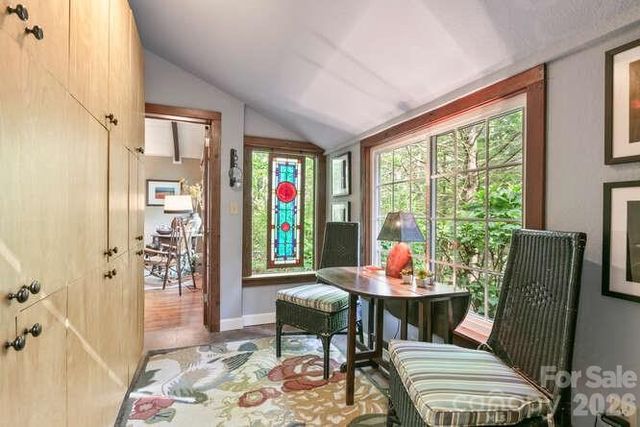 20 Deva Glen Road, Asheville, NC 28804
