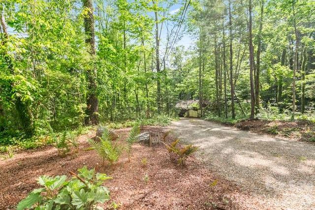20 Deva Glen Road, Asheville, NC 28804