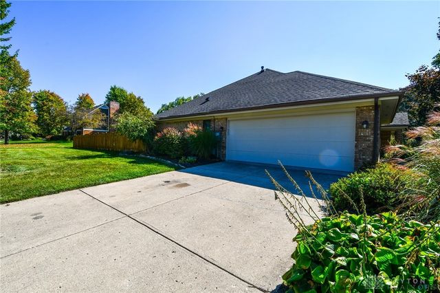 1052 Quiet Brook Trail, Washington Twp, OH 45458