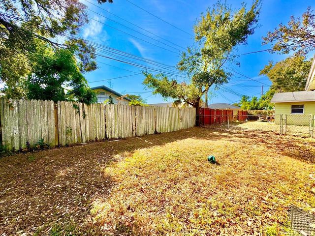 3766 138TH AVENUE B, Largo, FL 33771