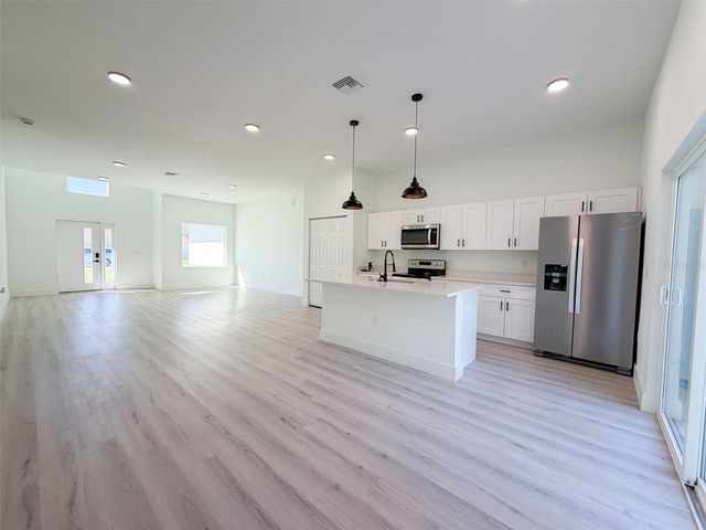 15621 SW 46TH CIRCLE, Ocala, FL 34473