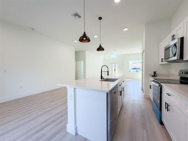 15621 SW 46TH CIRCLE, Ocala, FL 34473