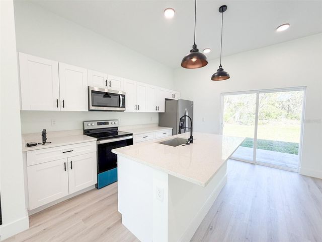 15621 SW 46TH CIRCLE, Ocala, FL 34473