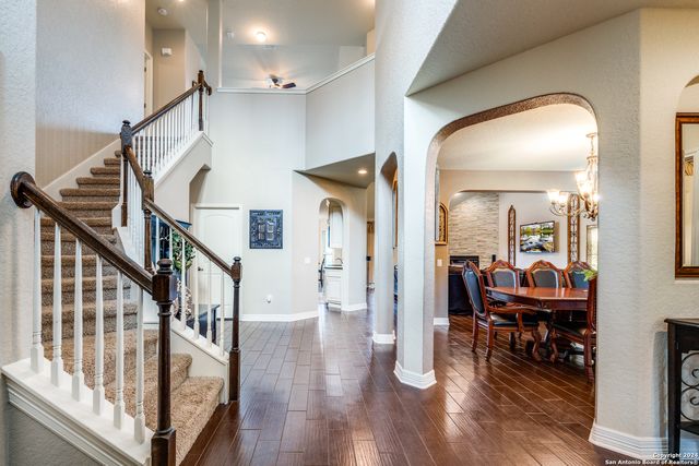 755 PANORAMA PT, Canyon Lake, TX 78133