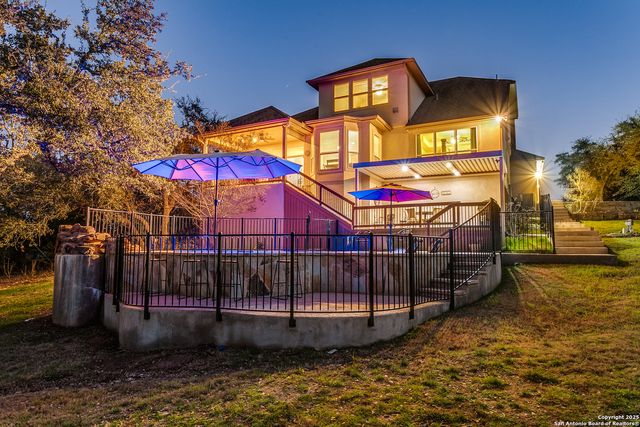755 PANORAMA PT, Canyon Lake, TX 78133