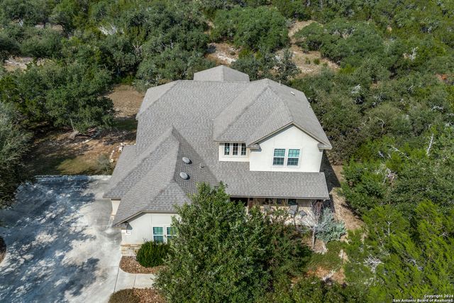 755 PANORAMA PT, Canyon Lake, TX 78133