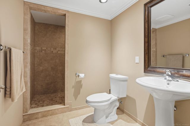 54501 Aurora Park, Shelby Twp, MI 48316