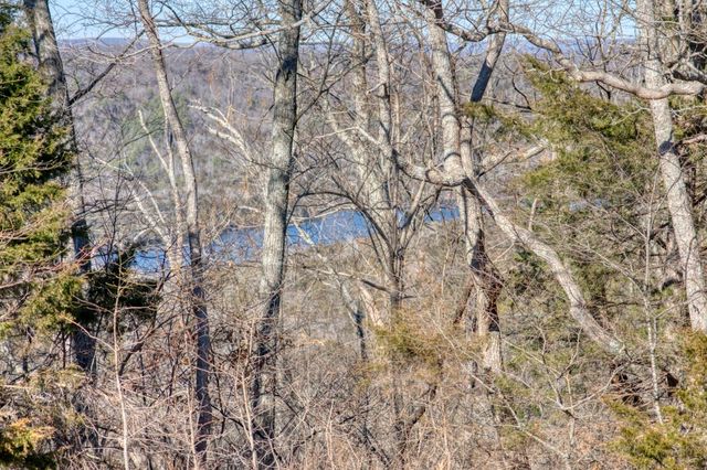 347 Ridgeline Road, Eureka Springs, AR 72632