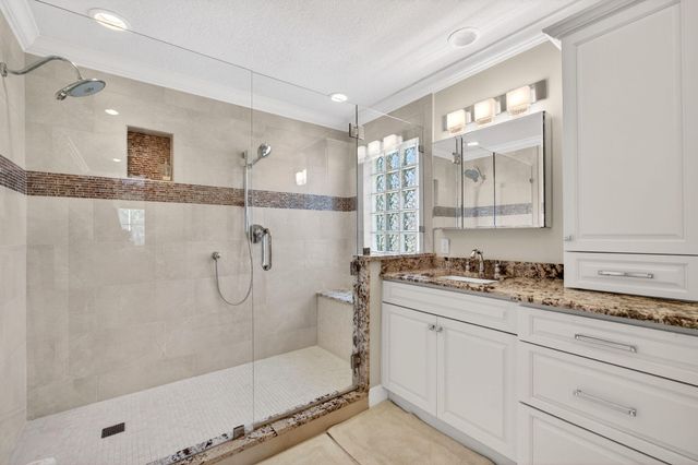 6483 SE Wild Olive Lane, Stuart, FL 34997