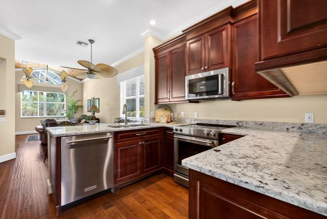 6483 SE Wild Olive Lane, Stuart, FL 34997