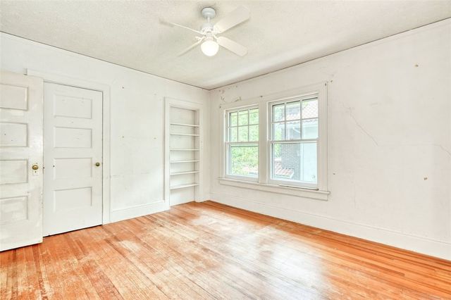 153 Seneca Parkway, Rochester, NY 14613