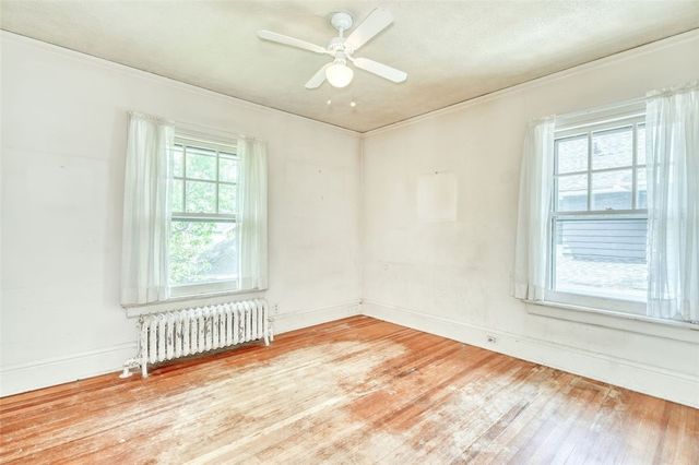 153 Seneca Parkway, Rochester, NY 14613