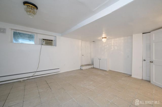 661 Kennedy Boulevard, Bayonne, NJ 07002