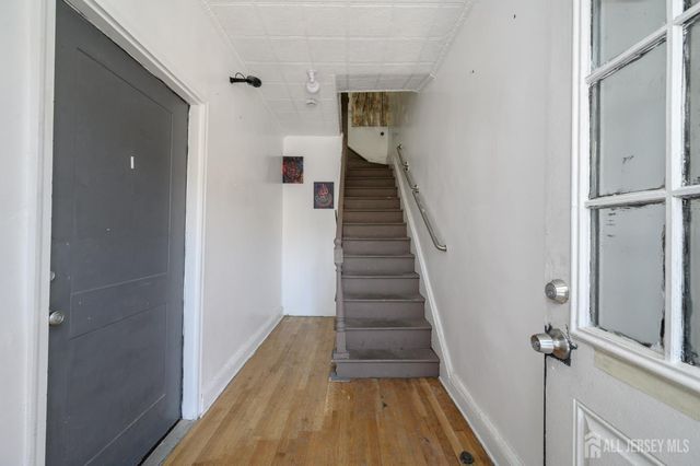 661 Kennedy Boulevard, Bayonne, NJ 07002