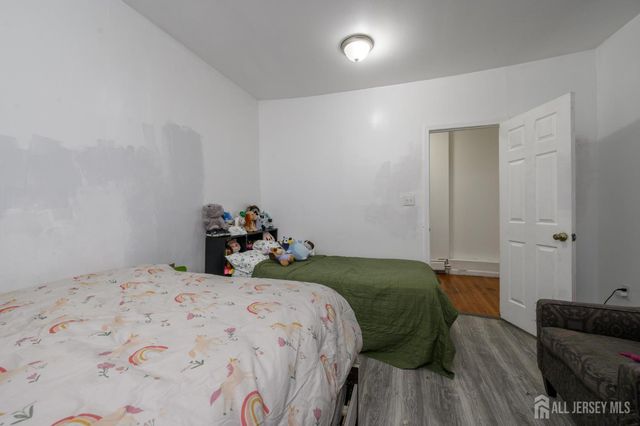 661 Kennedy Boulevard, Bayonne, NJ 07002