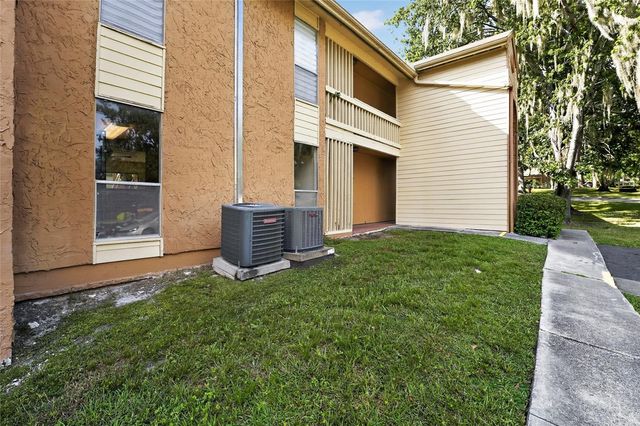1810 NW 23RD BOULEVARD 252, Gainesville, FL 32605