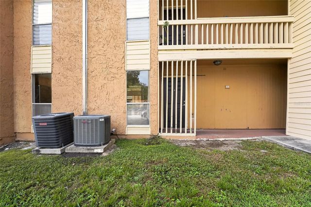 1810 NW 23RD BOULEVARD 252, Gainesville, FL 32605