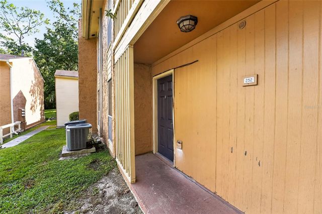 1810 NW 23RD BOULEVARD 252, Gainesville, FL 32605