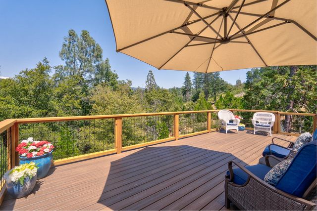 52038 Road 426, Oakhurst, CA 93644