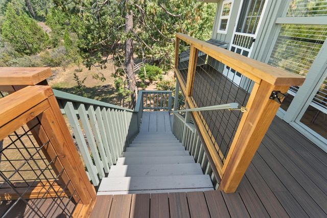 52038 Road 426, Oakhurst, CA 93644