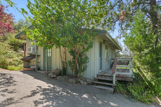 52038 Road 426, Oakhurst, CA 93644