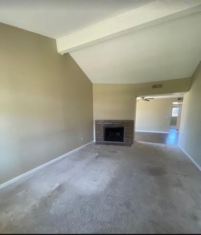 501 ARLENE DRIVE, Roseville, CA 95678