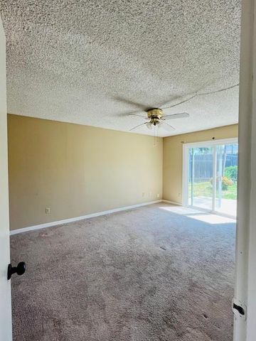 501 ARLENE DRIVE, Roseville, CA 95678
