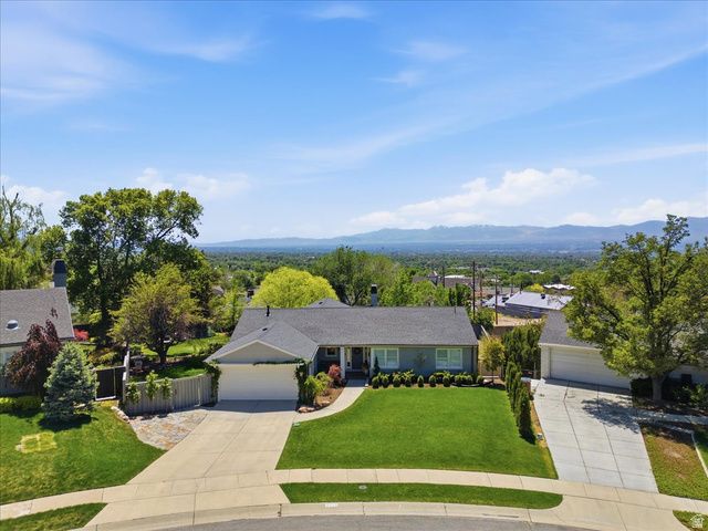 2522 E SKYLINE DR, Salt Lake City, UT 84108