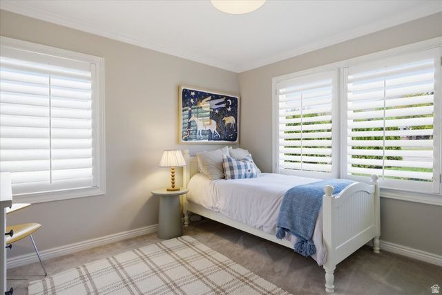 2522 E SKYLINE DR, Salt Lake City, UT 84108