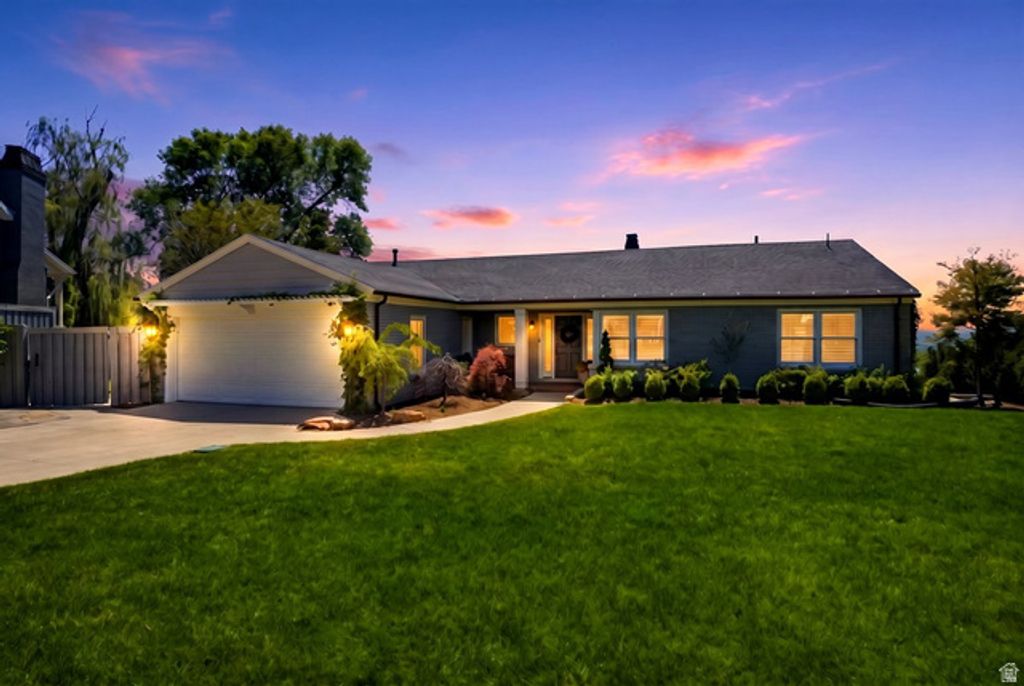2522 E SKYLINE DR, Salt Lake City, UT 84108