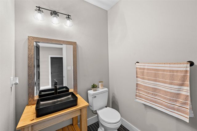 373 County road 3832, Hawkins, TX 75765