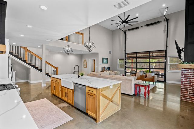 373 County road 3832, Hawkins, TX 75765