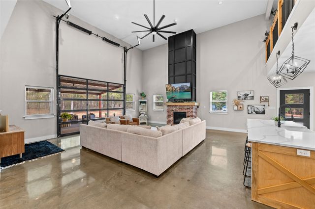 373 County road 3832, Hawkins, TX 75765